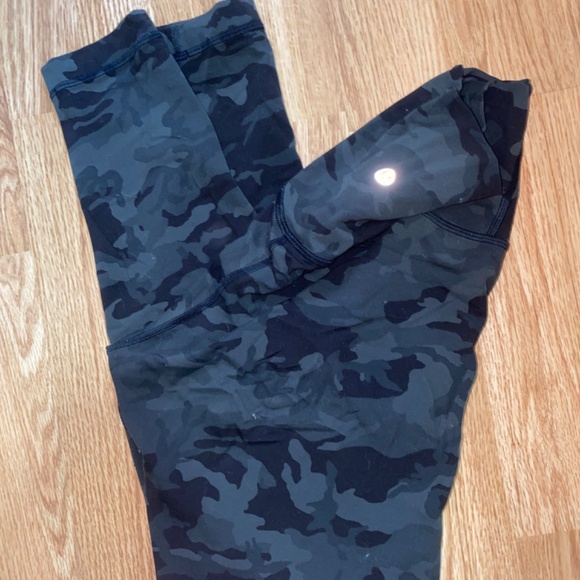 Lululemon Align Leggings Green Camo - Picture 2 of 3